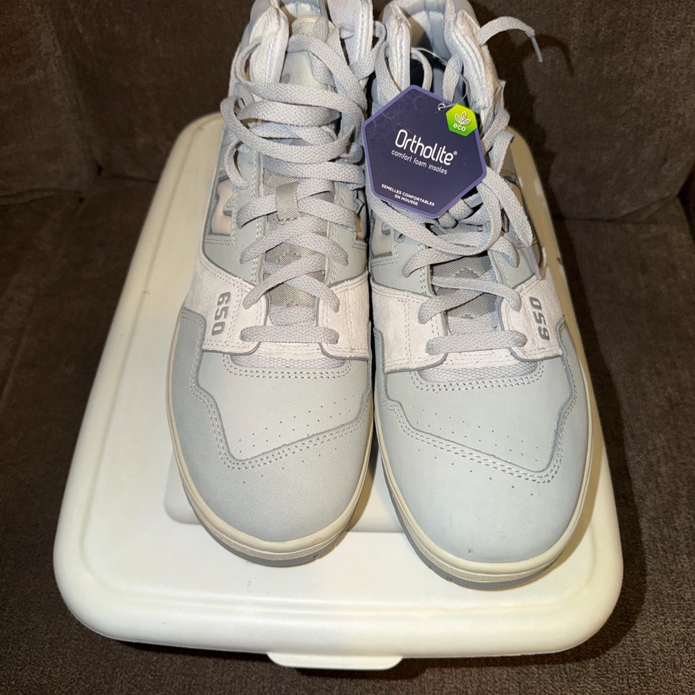 New Balance 650 Light Gray Athletic Sneakers Size 13 BRAND NEW